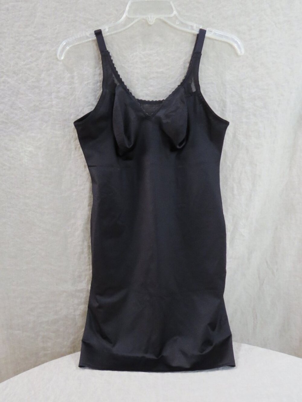 Ruby Ribbon 3041 V-Neck Slip Shapewear SIZE 40 Black - Picture 4 of 7